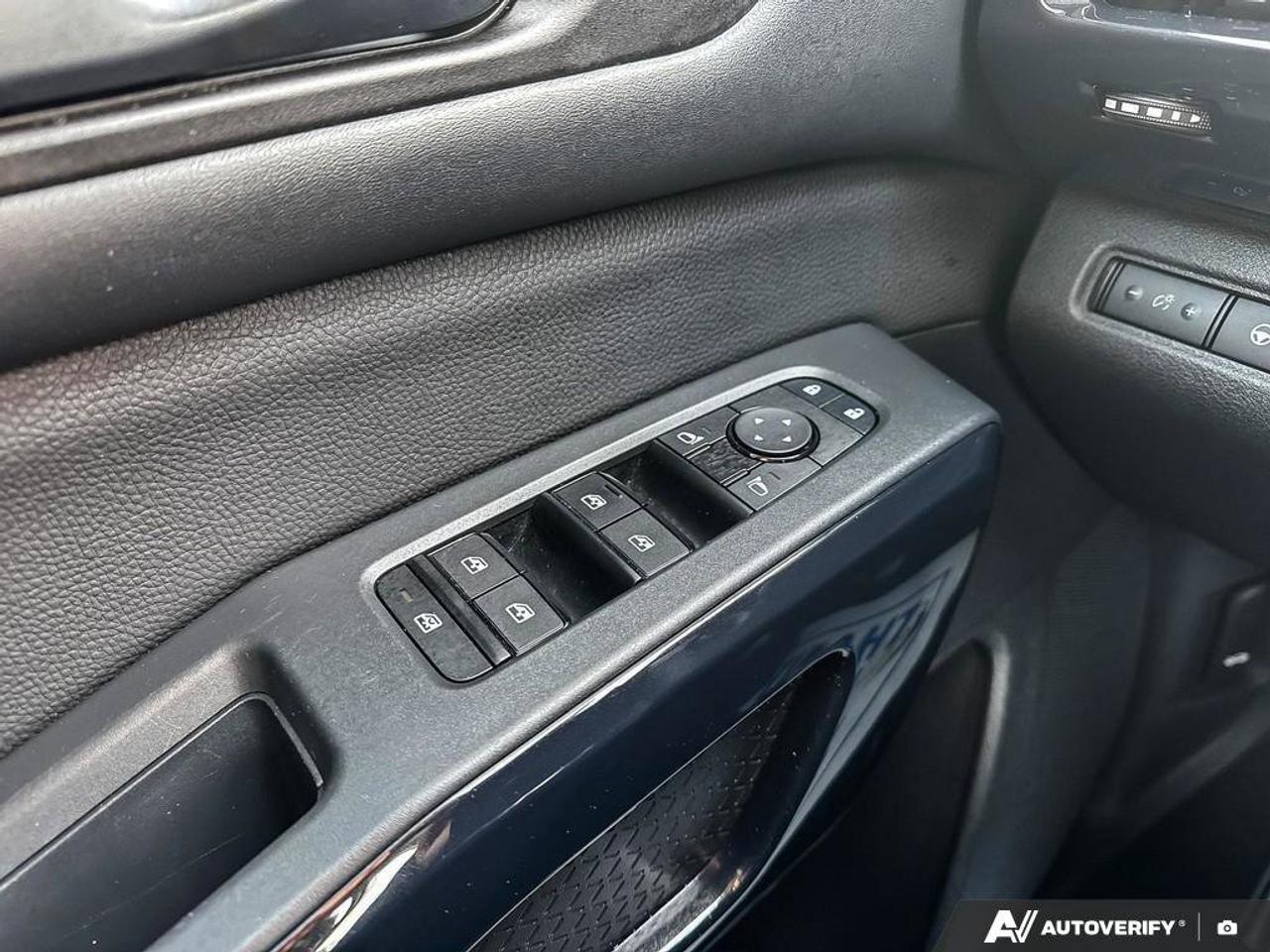 2025 Nissan Pathfinder S  8 Passenger   Heated Steering   Heated Seats Photo