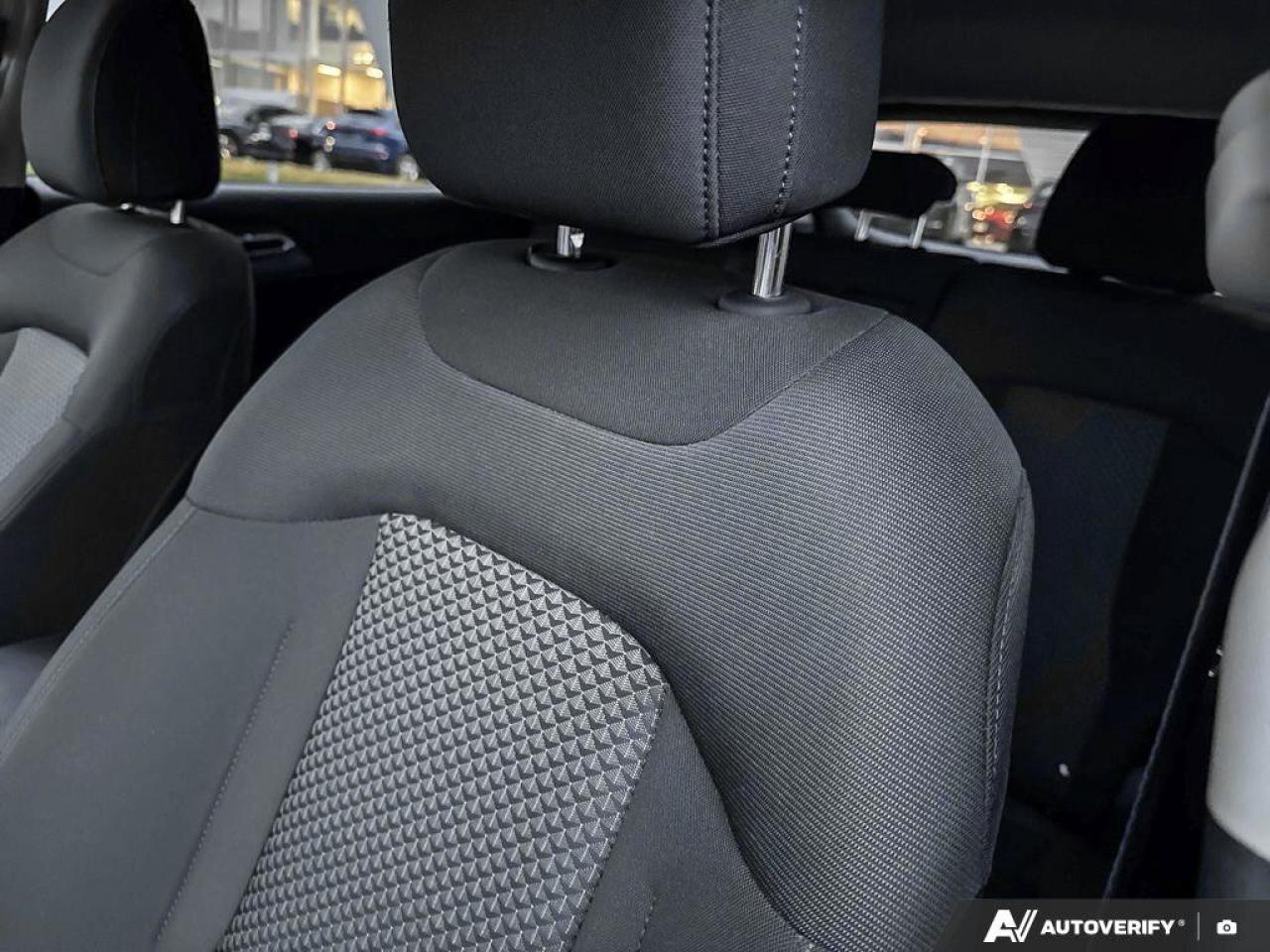 2025 Kia Sportage LX Photo