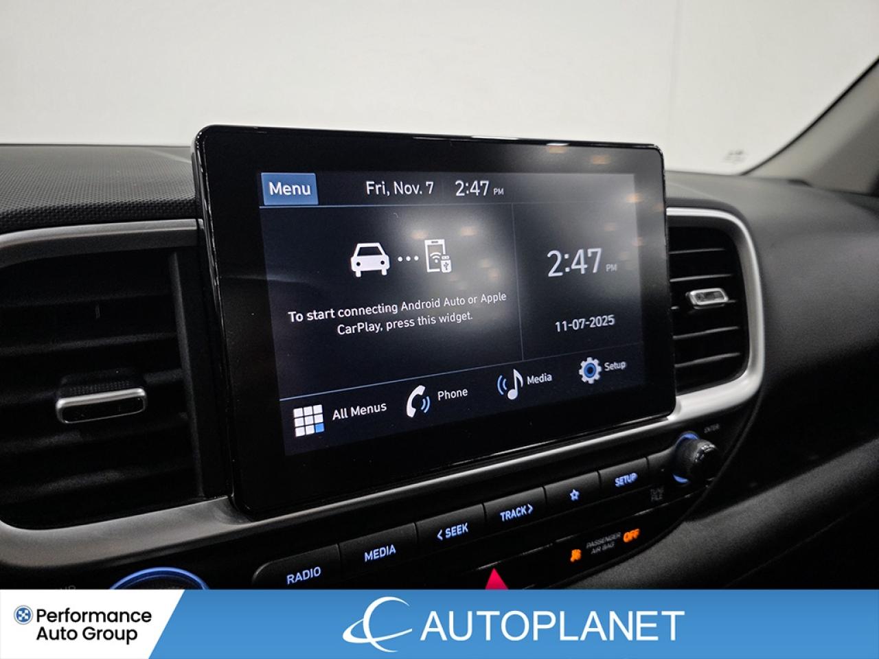 2023 Hyundai Venue Preferred - FINANCE @$60/WK OR LEASE @$77/WK Photo