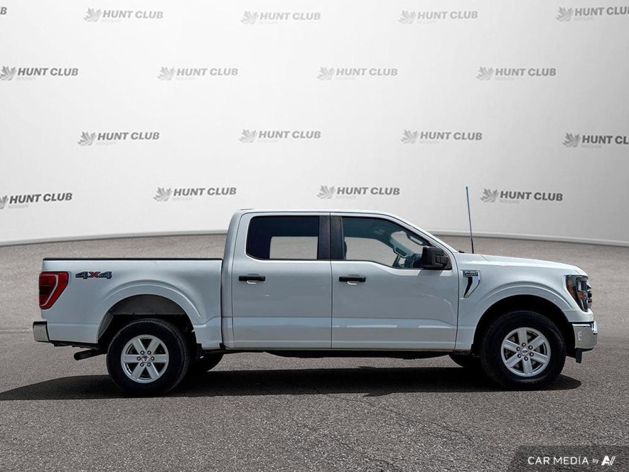 2023 Ford F-150 XLT Photo
