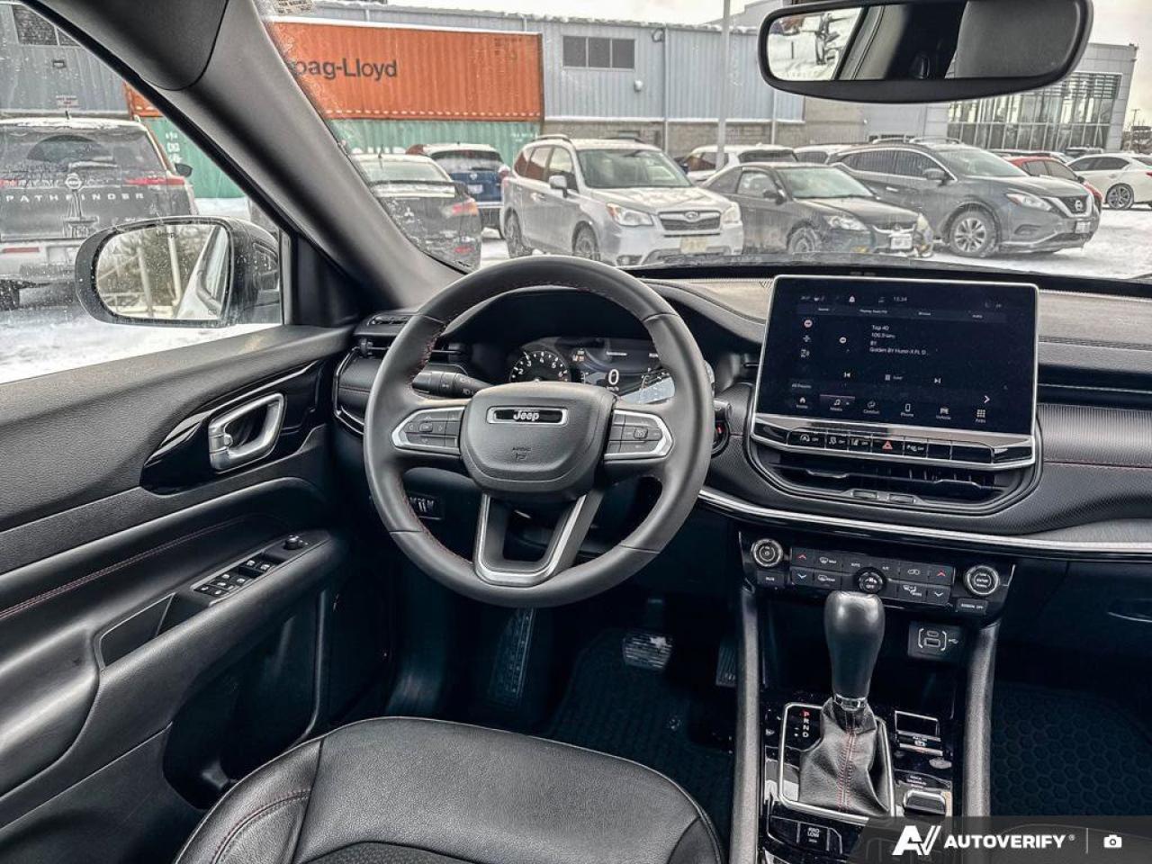 2024 Jeep Compass Trailhawk Photo