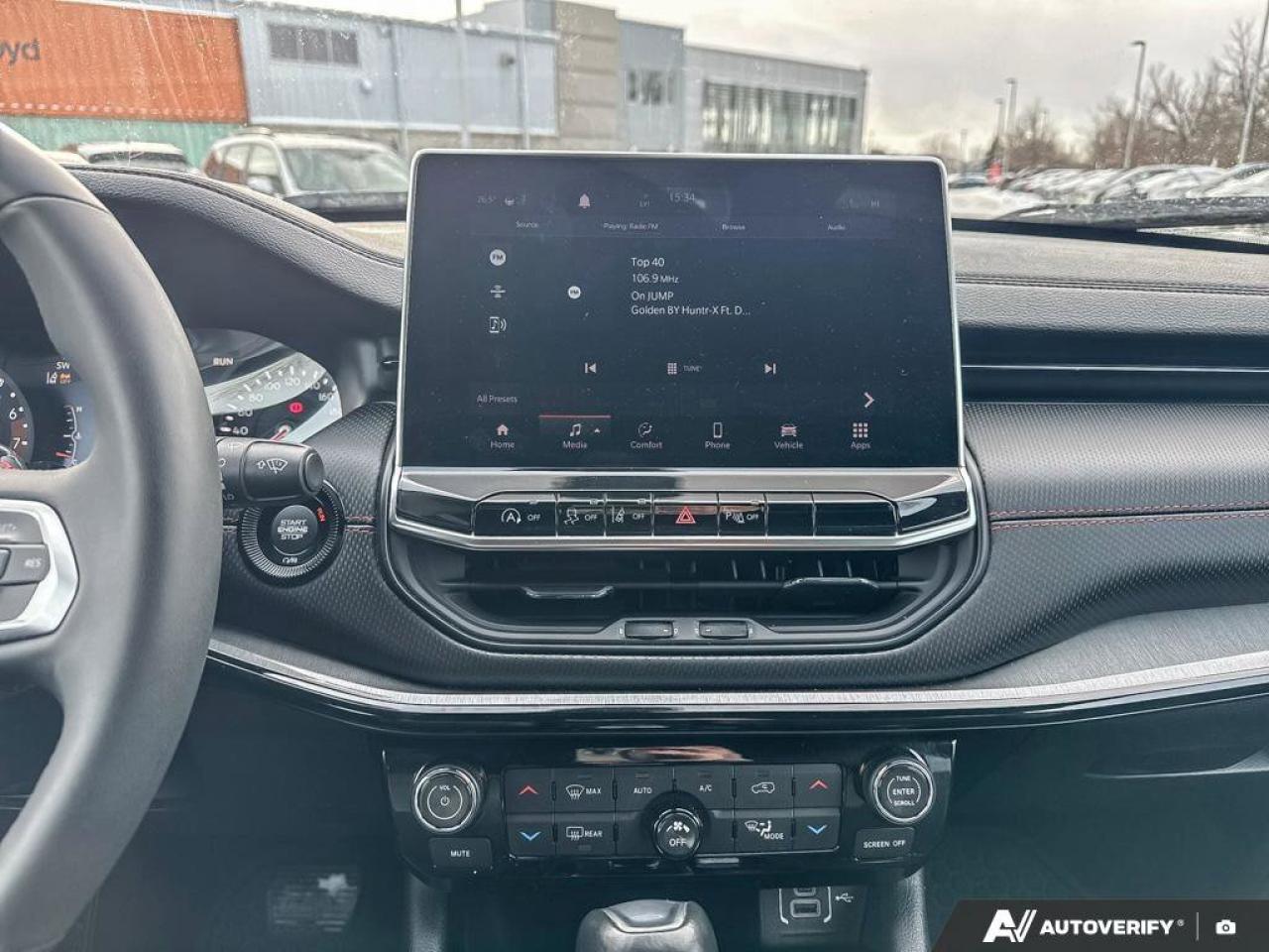 2024 Jeep Compass Trailhawk Photo