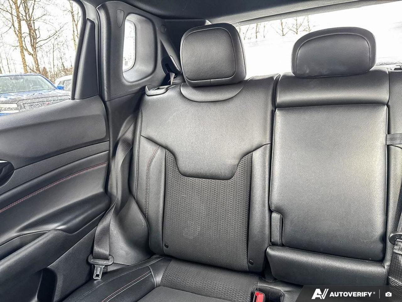 2024 Jeep Compass Trailhawk   Leather Seats   Remote Start   Apple C Photo