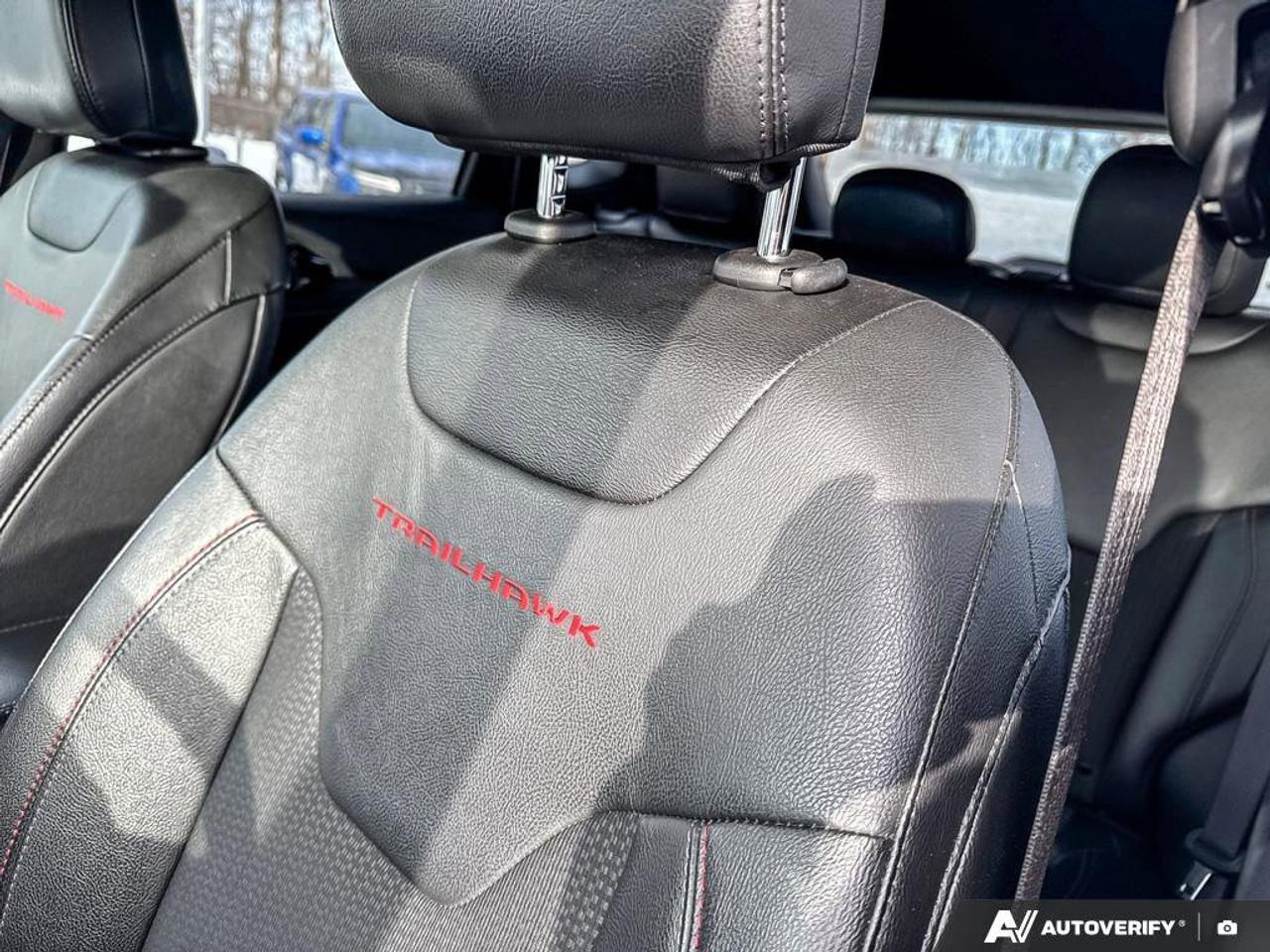 2024 Jeep Compass Trailhawk   Leather Seats   Remote Start   Apple C Photo