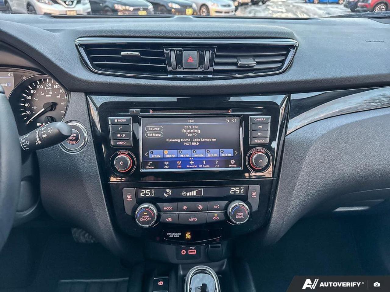 2023 Nissan Qashqai SV Photo