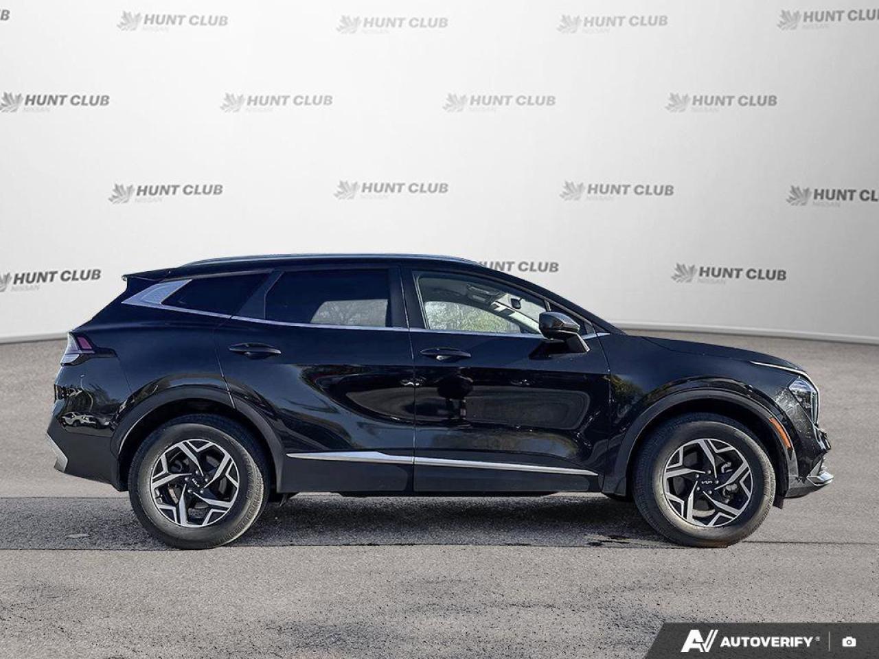 2023 Kia Sportage LX Photo