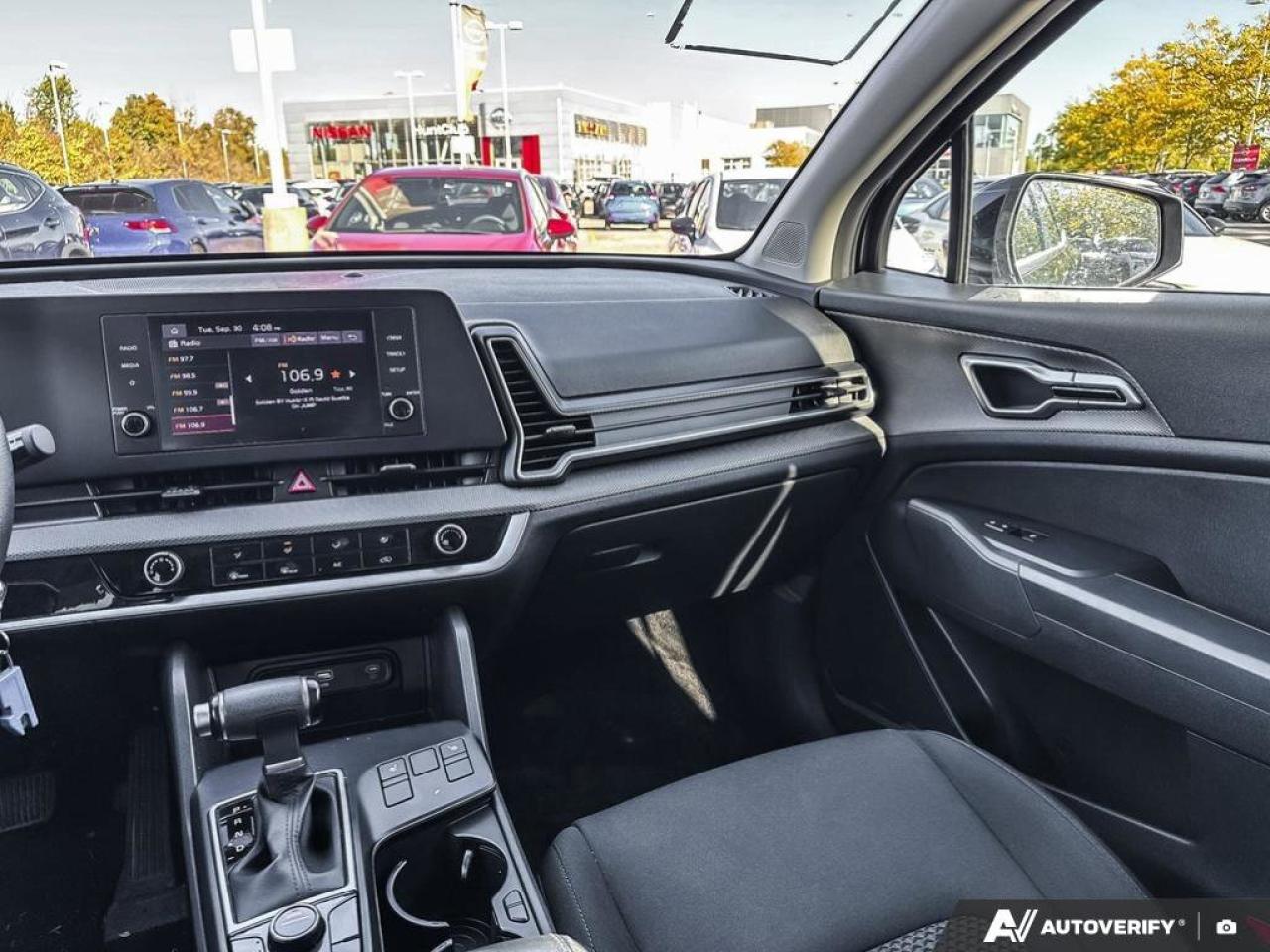 2023 Kia Sportage LX Photo