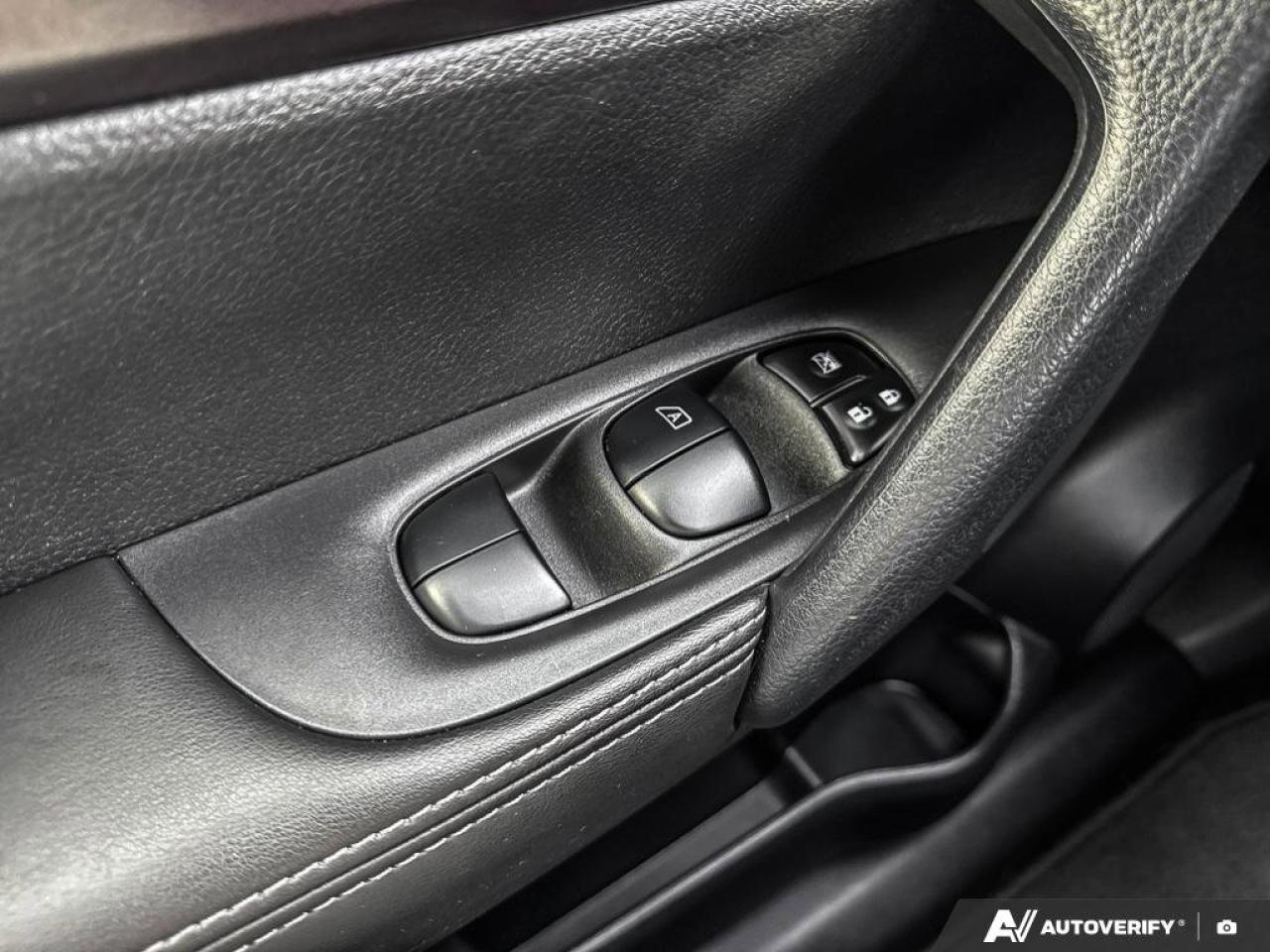 2023 Nissan Qashqai S Photo