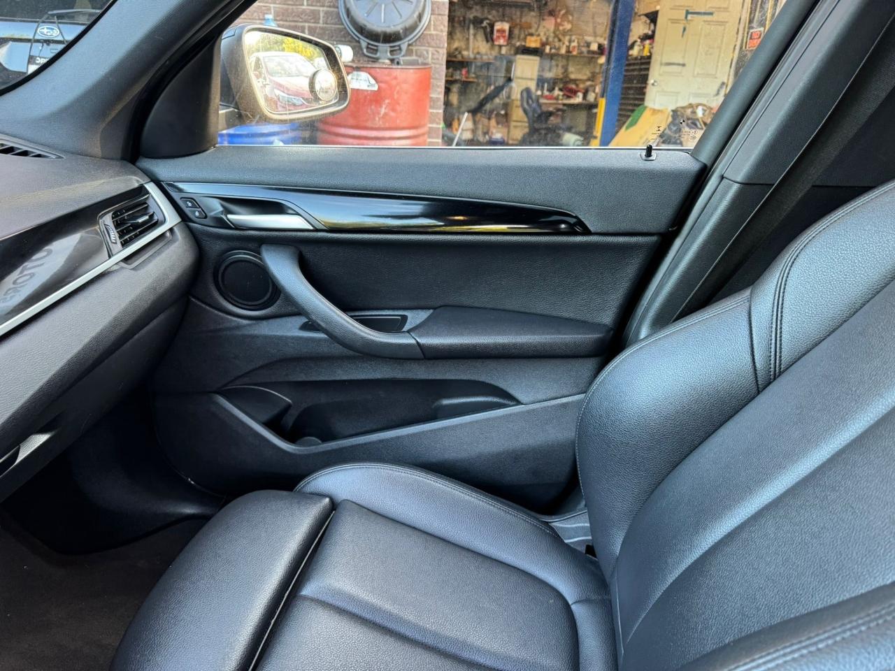 2017 BMW X1 AWD 4dr xDrive28i Photo