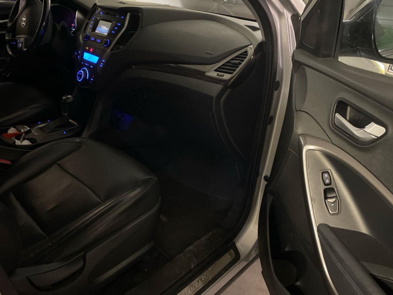 2013 Hyundai Santa Fe AWD 4dr 2.0T Auto SE *Ltd Avail* Photo