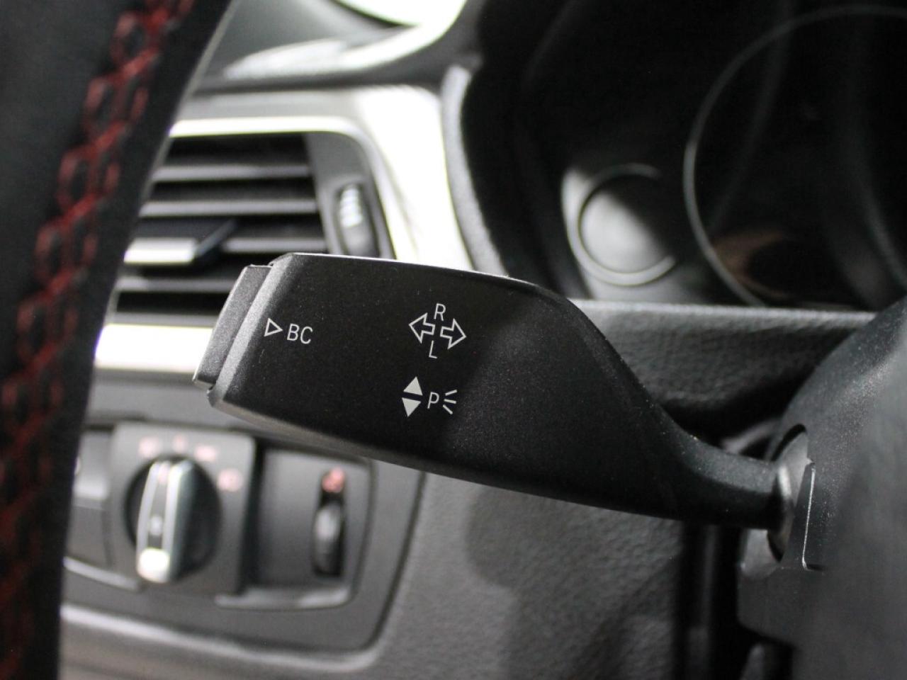 2018 BMW 4 Series 430i xDrive 2dr Coupe NO ACCIDENT SPORT LINE W/RED Photo