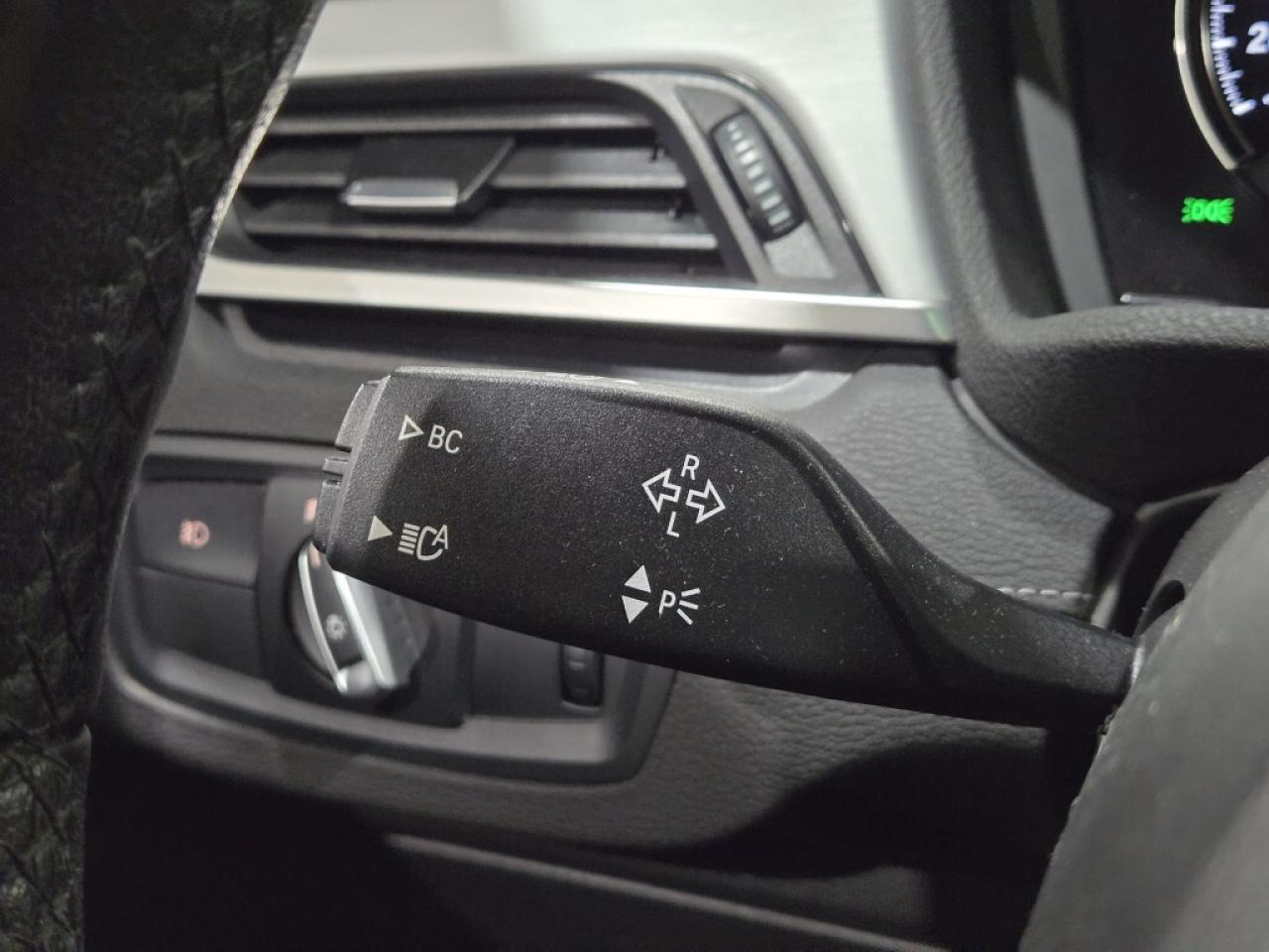 2018 BMW X2 xDrive28i Sports Activity Coupe Heads-up Display N Photo