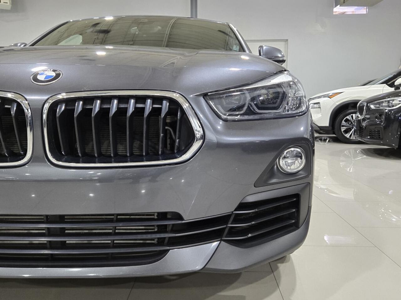 2018 BMW X2 xDrive28i Sports Activity Coupe Heads-up Display N Photo