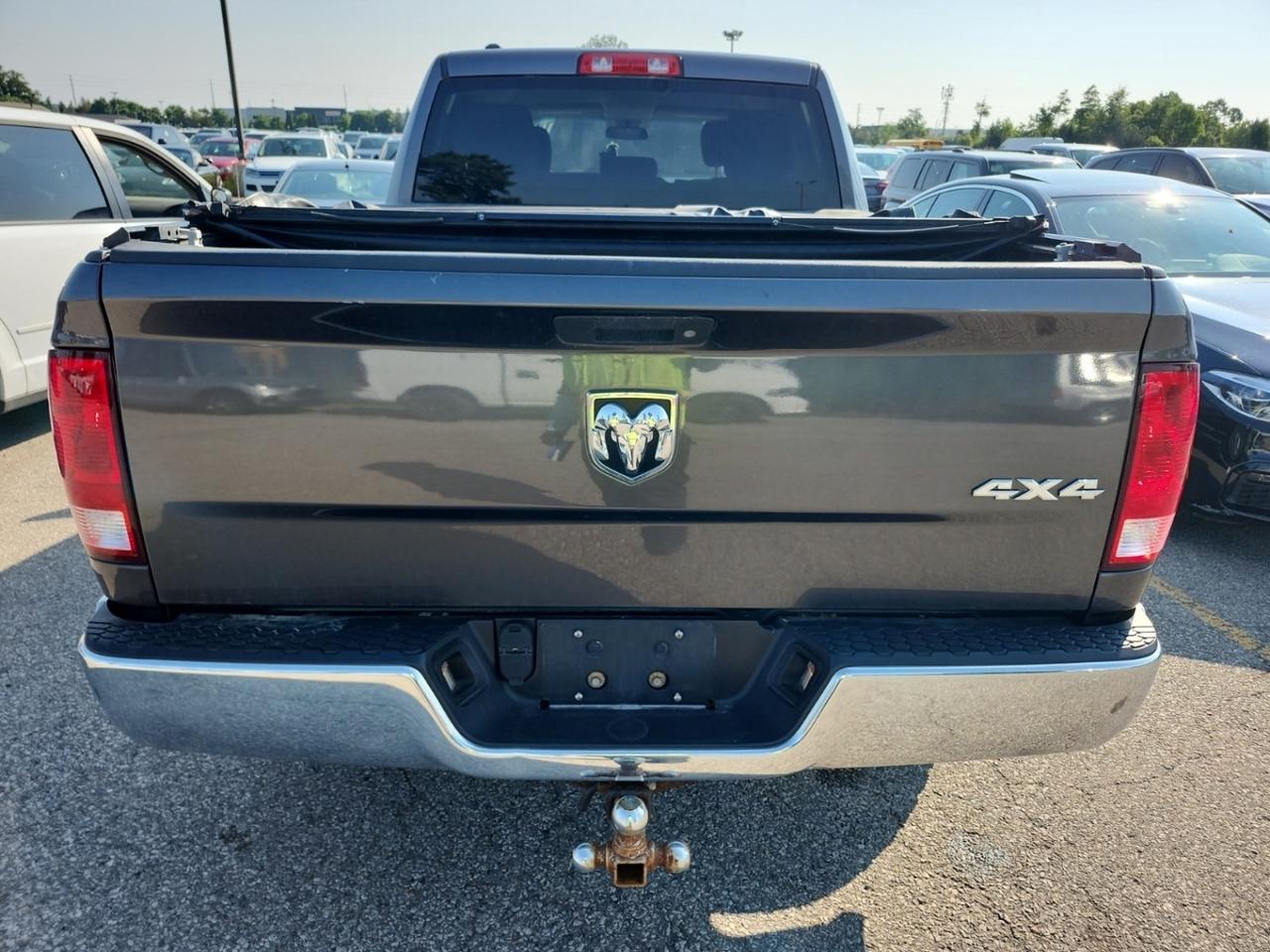 2018 RAM 1500 ST 4x4 Quad Cab 6'4 Box *Ltd Avail* Photo5