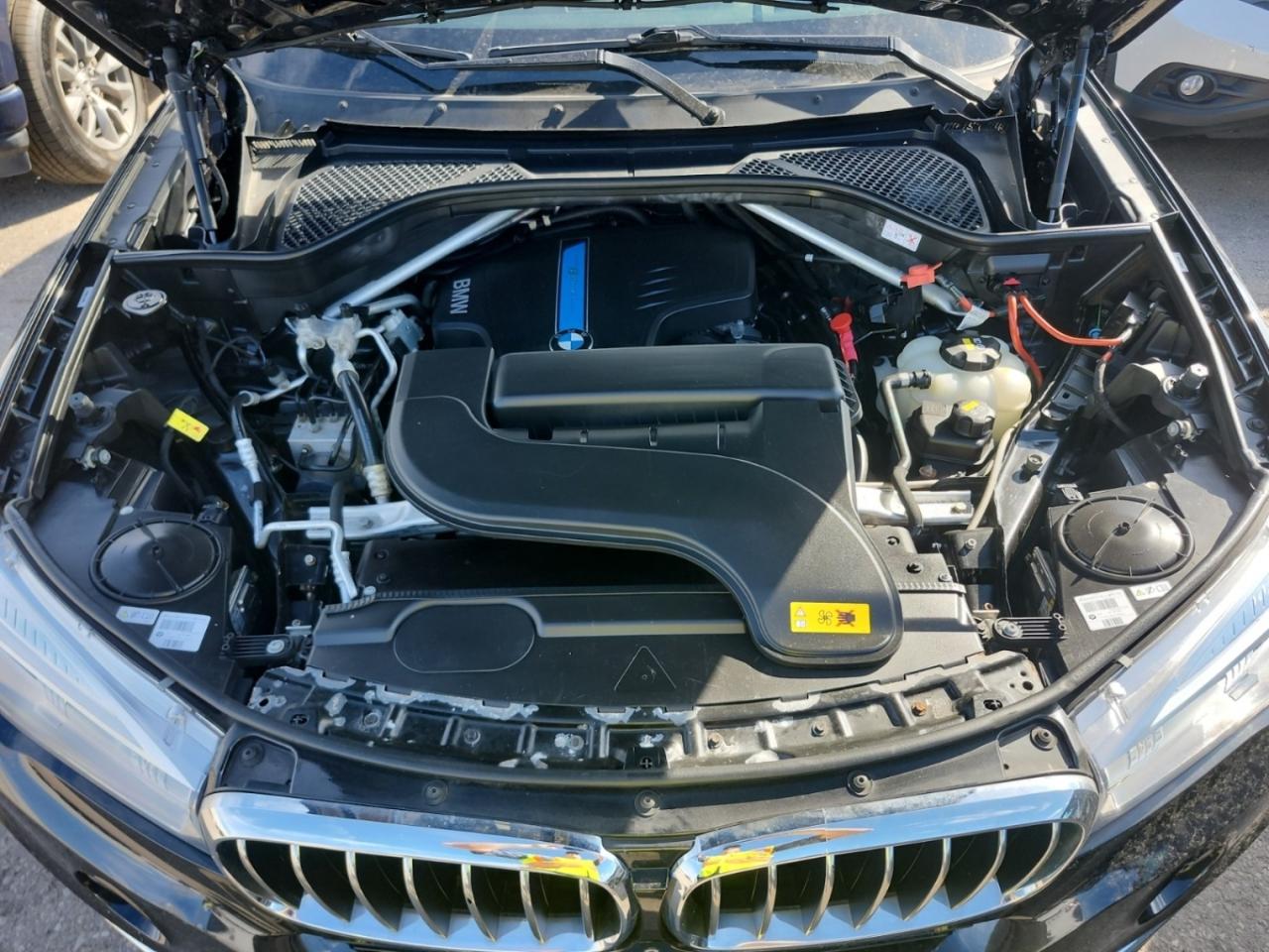 2016 BMW X5 AWD 4dr xDrive40e Photo3