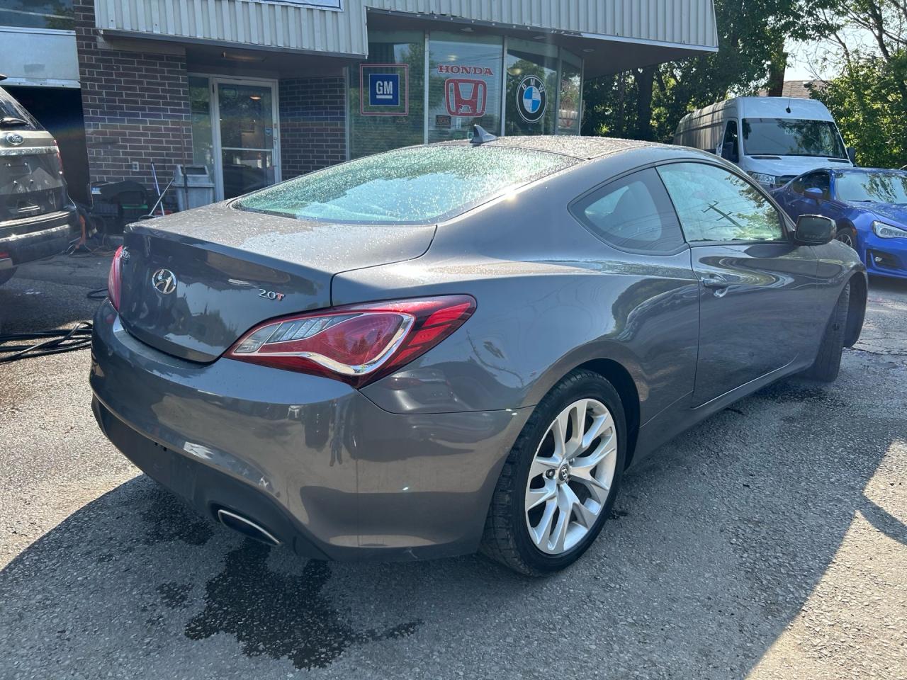 2013 Hyundai Genesis 2dr I4 Auto Premium *Ltd Avail* Photo