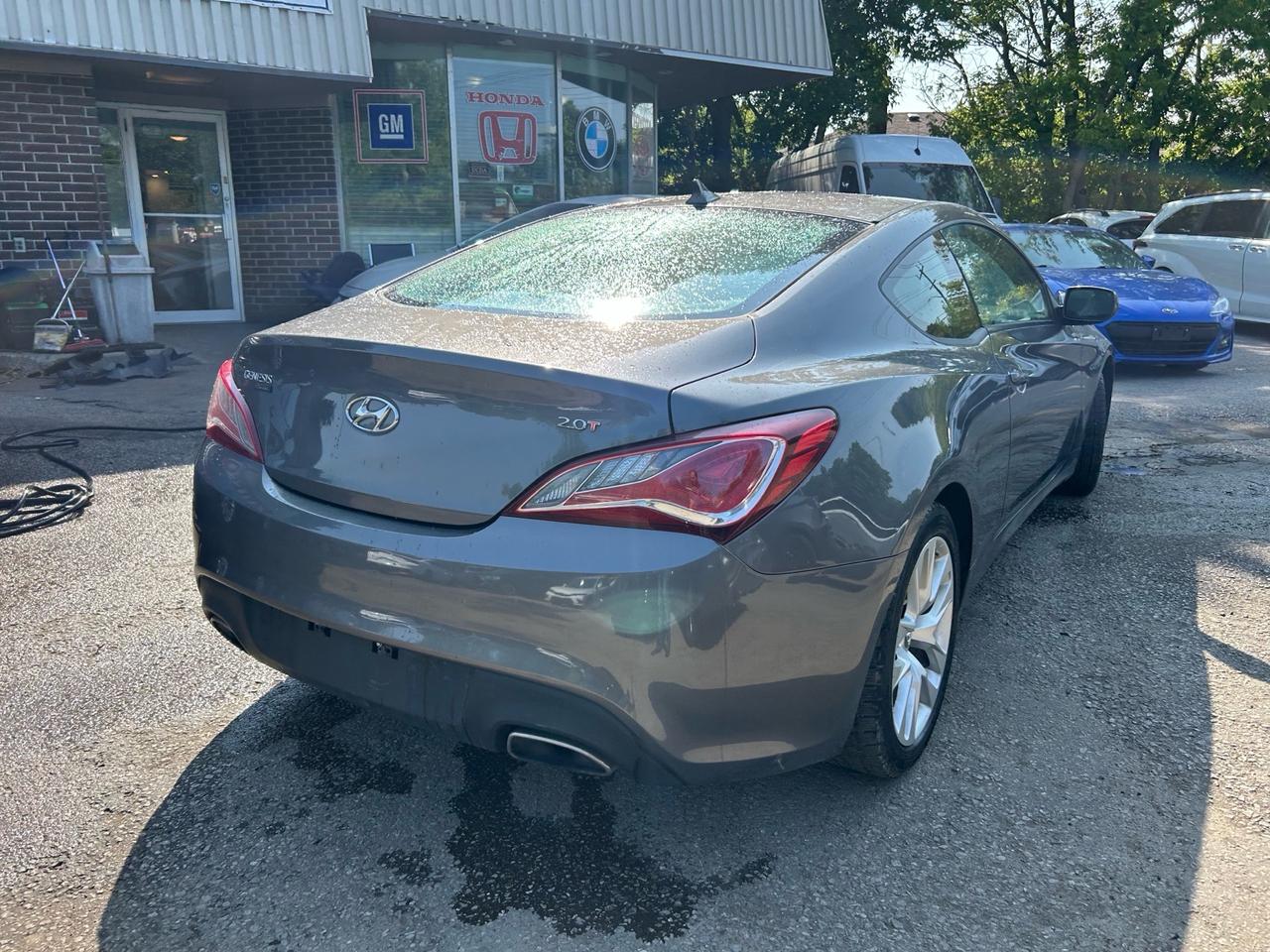 2013 Hyundai Genesis 2dr I4 Auto Premium *Ltd Avail* Photo