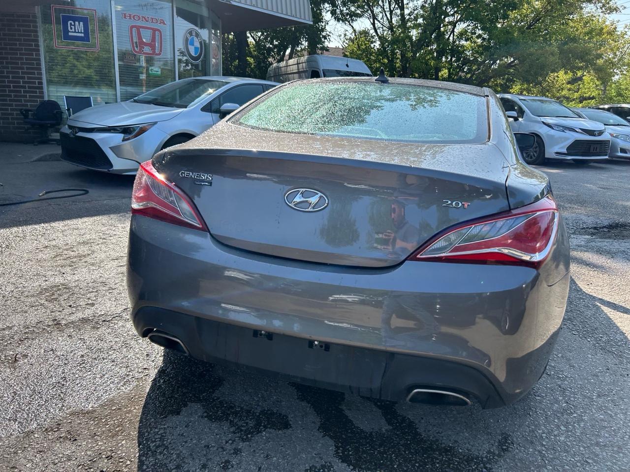 2013 Hyundai Genesis 2dr I4 Auto Premium *Ltd Avail* Photo