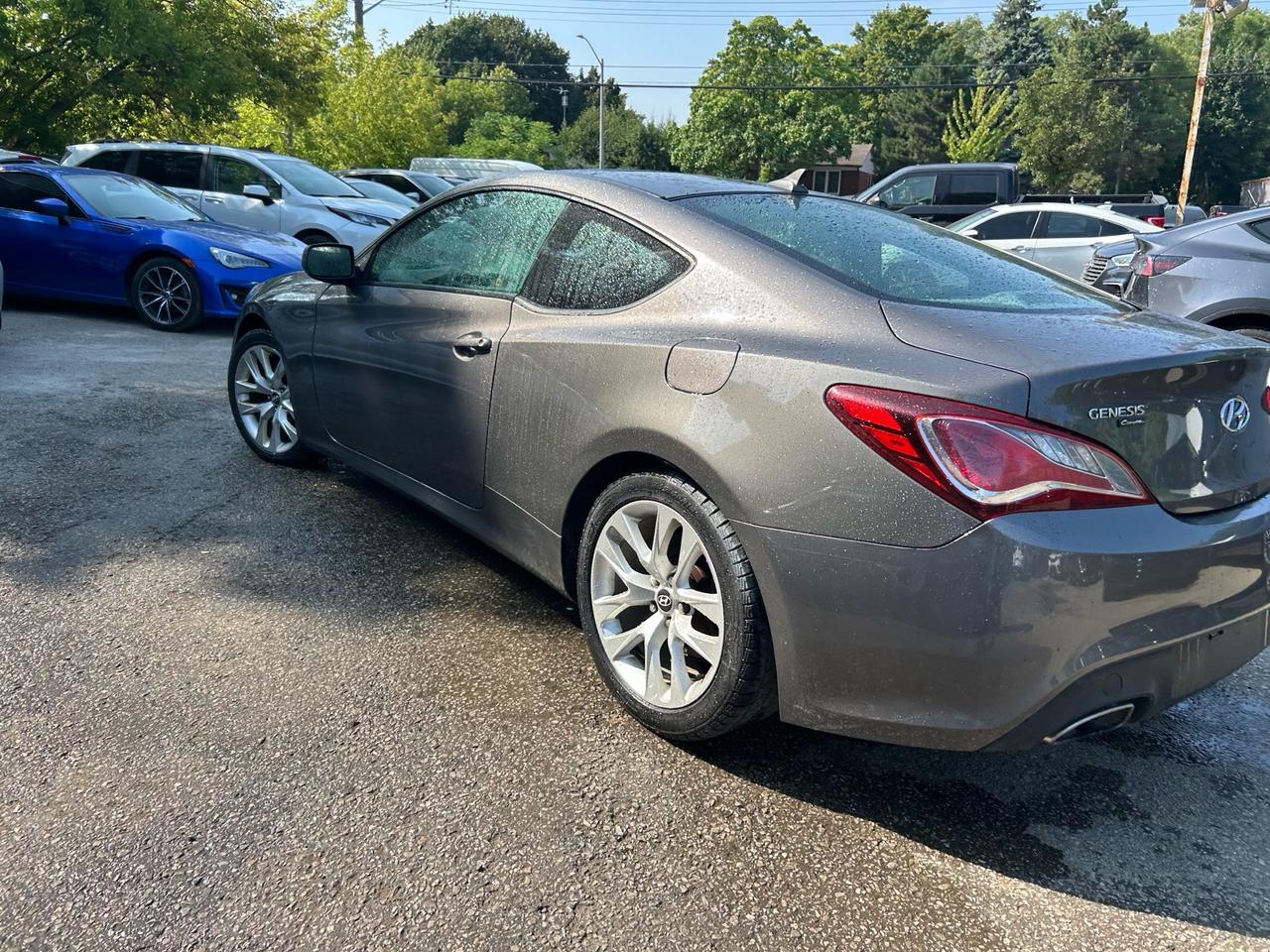 2013 Hyundai Genesis 2dr I4 Auto Premium *Ltd Avail* Photo