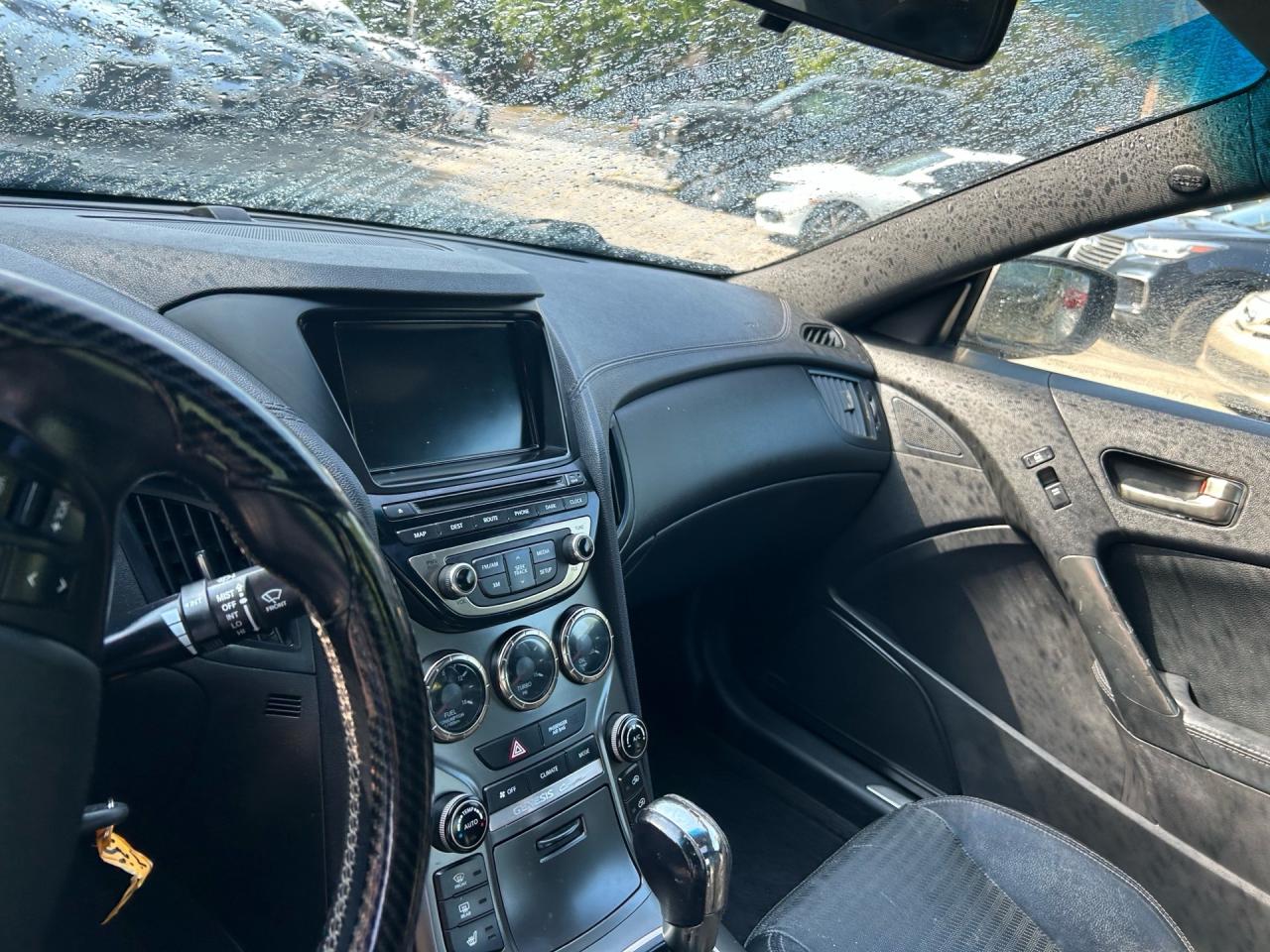 2013 Hyundai Genesis 2dr I4 Auto Premium *Ltd Avail* Photo