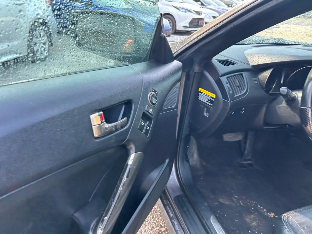 2013 Hyundai Genesis 2dr I4 Auto Premium *Ltd Avail* Photo