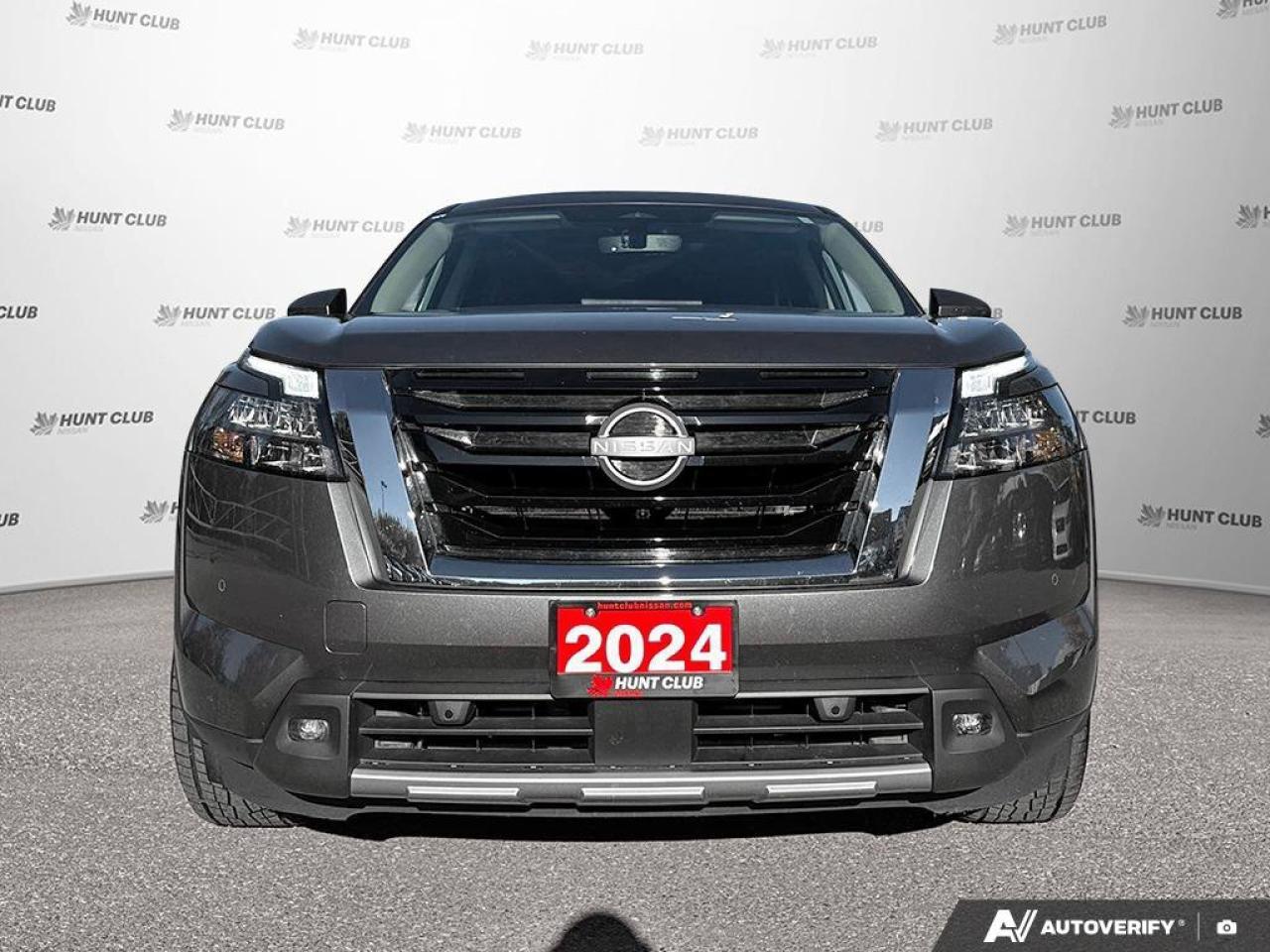 2024 Nissan Pathfinder SV Photo