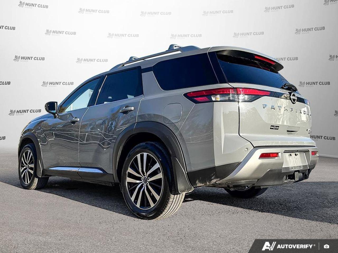 2024 Nissan Pathfinder Platinum Photo