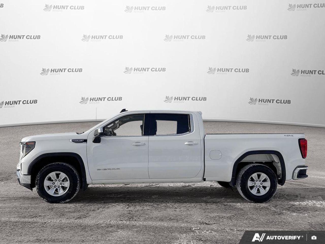 2024 GMC Sierra 1500 SLE Photo3
