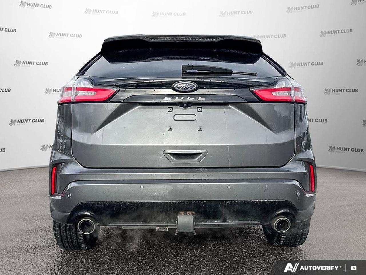 2021 Ford Edge SEL Photo