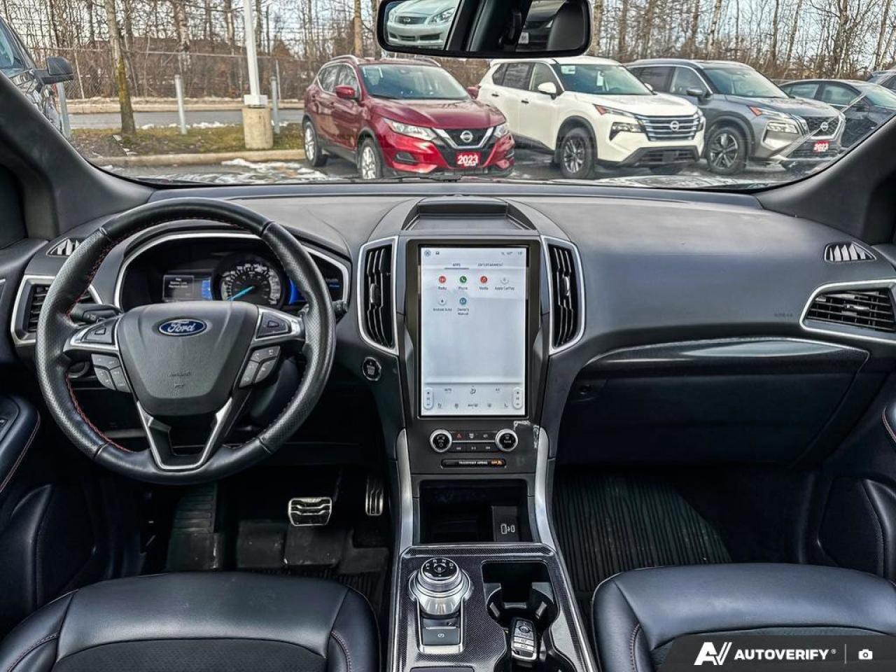 2021 Ford Edge SEL Photo