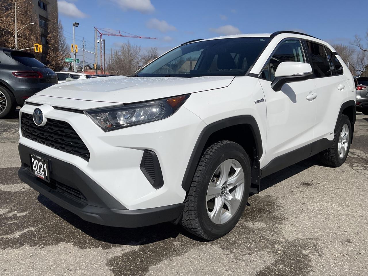 2021 Toyota RAV4 Hybrid LE - ALLOYS! BACK-UP CAM! BSM! Photo