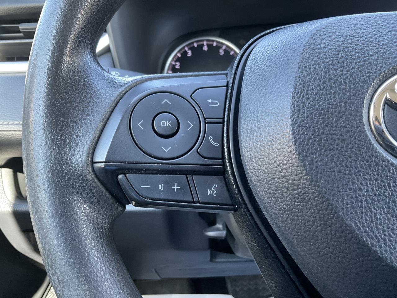 2021 Toyota RAV4 LE AWD - BACK-UP CAM! BSM! CAR PLAY! Photo