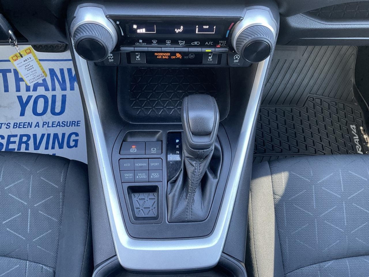 2021 Toyota RAV4 LE AWD - BACK-UP CAM! BSM! CAR PLAY! Photo