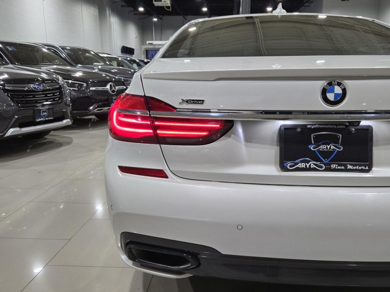 2019 BMW 750i xDrive M-Sport No Accidents Navi 20 M Sport Wheels HUD Photo