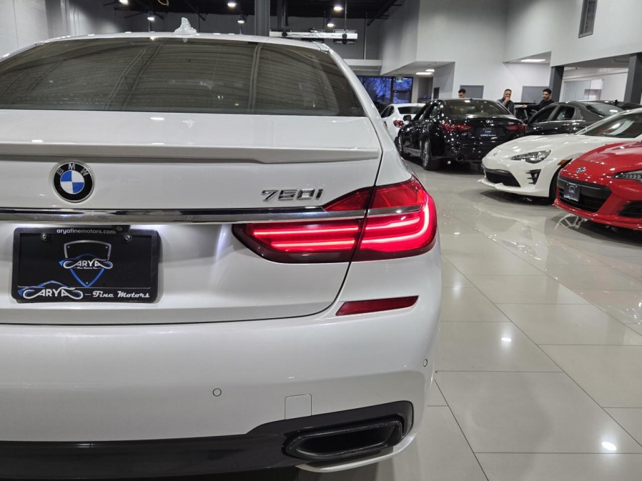 2019 BMW 750i xDrive M-Sport No Accidents Navi 20 M Sport Wheels HUD Photo