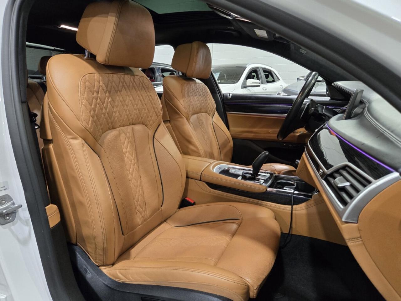 2019 BMW 750i xDrive M-Sport No Accidents Navi 20 M Sport Wheels HUD Photo