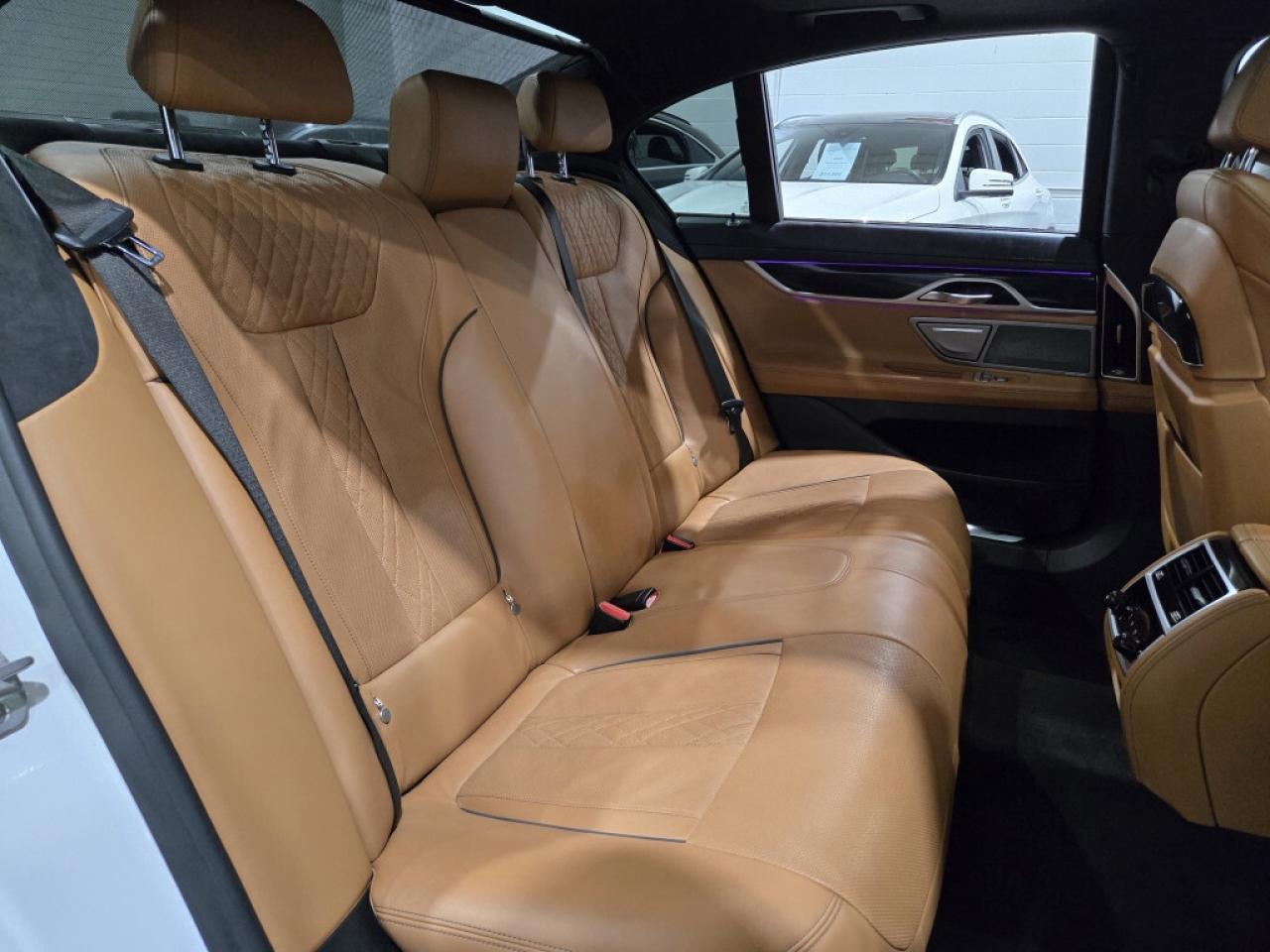 2019 BMW 750i xDrive M-Sport No Accidents Navi 20 M Sport Wheels HUD Photo