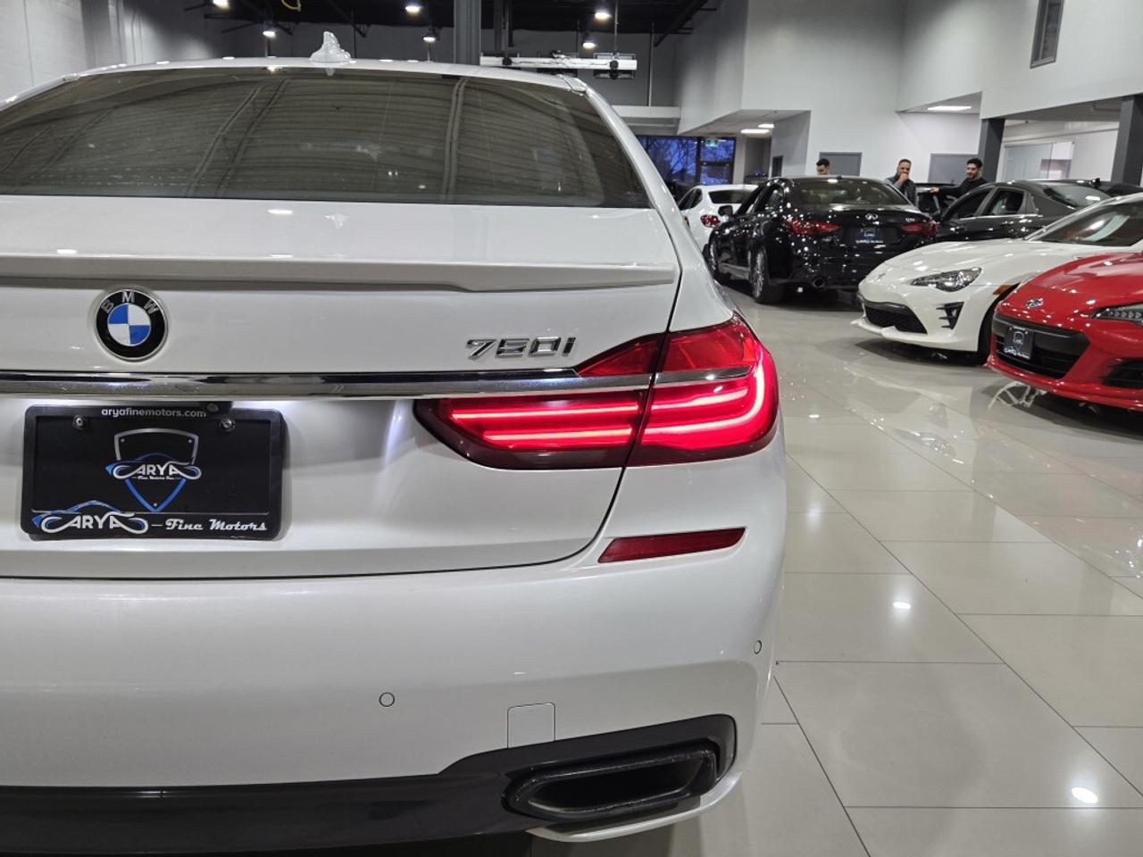 2019 BMW 750i xDrive M-Sport No Accidents Navi 20 M Sport Wheels HUD Br Photo