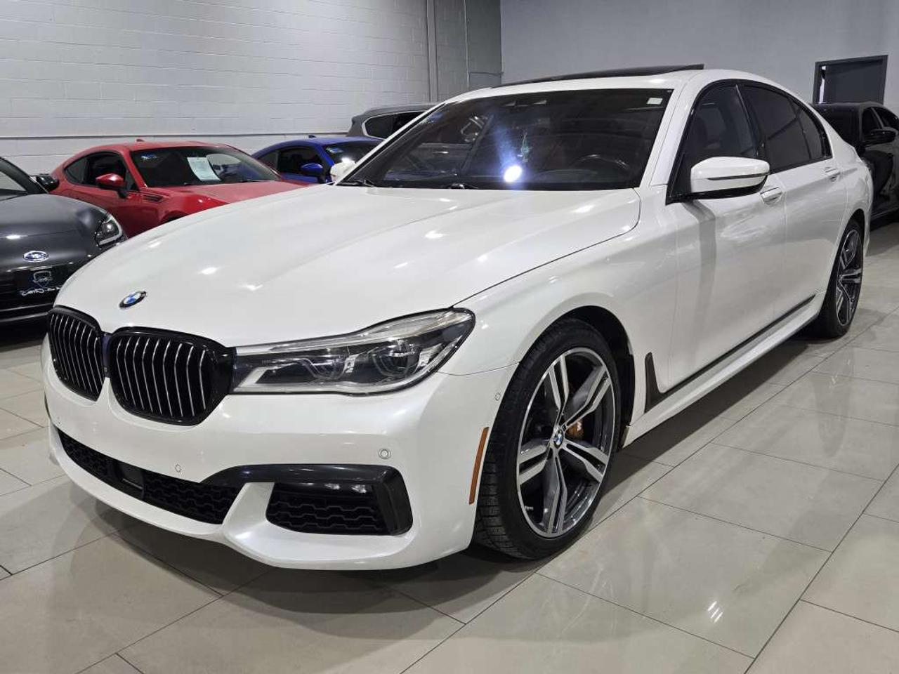 2019 BMW 7 Series M-Sport No Accidents Navi 20 M Sport Wheels HUD Bronze Calipers Photo