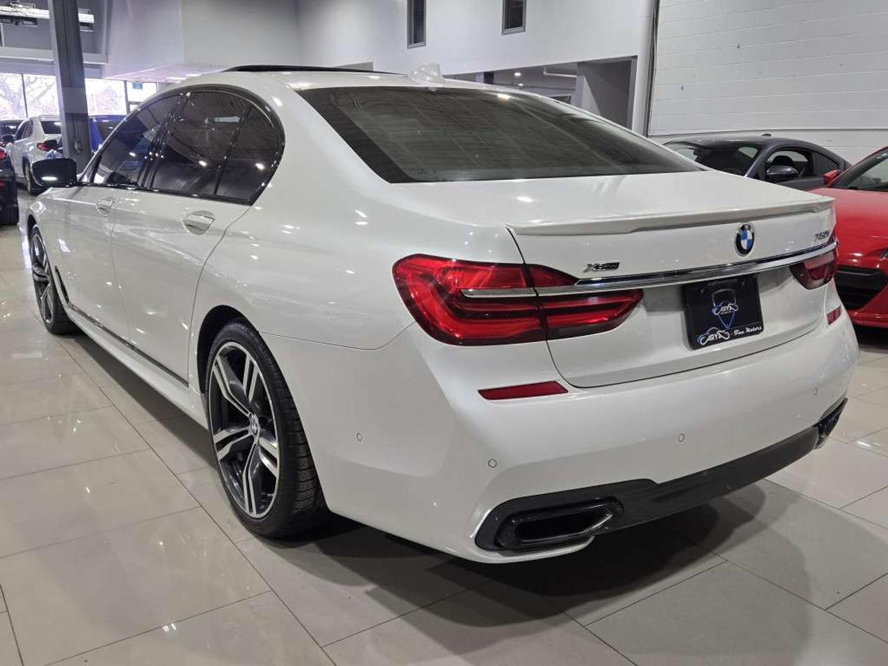 2019 BMW 7 Series M-Sport No Accidents Navi 20 M Sport Wheels HUD Bronze Calipers Photo