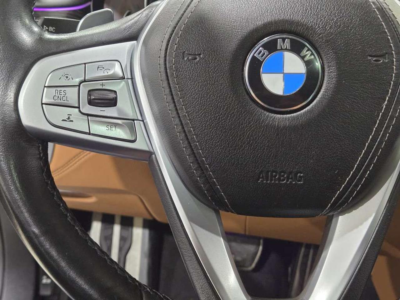 2019 BMW 7 Series M-Sport No Accidents Navi 20 M Sport Wheels HUD Bronze Calipers Photo