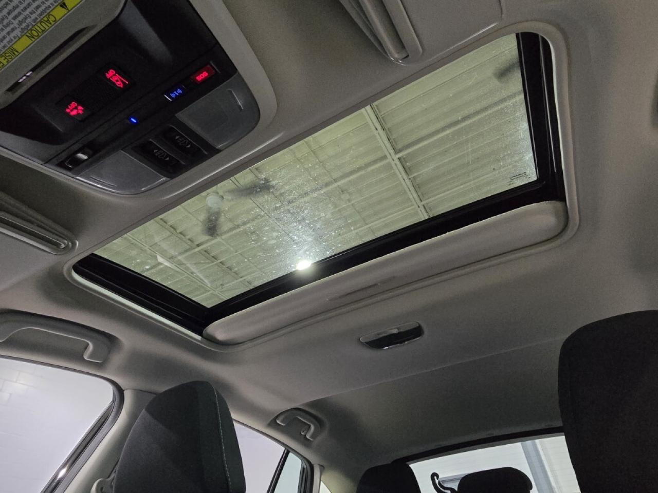 2022 Subaru Impreza SPORT W/EYESIGHT TECH LOCAL ONTARIO VEHICLE GOOD S Photo