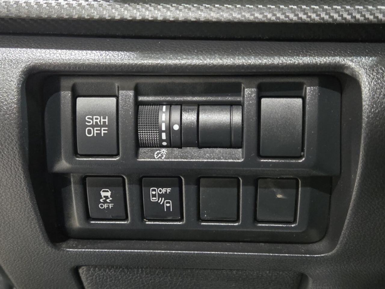 2022 Subaru Impreza SPORT W/EYESIGHT TECH LOCAL ONTARIO VEHICLE GOOD S Photo