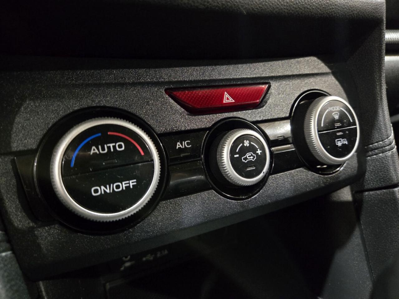 2022 Subaru Impreza SPORT W/EYESIGHT TECH LOCAL ONTARIO VEHICLE GOOD S Photo