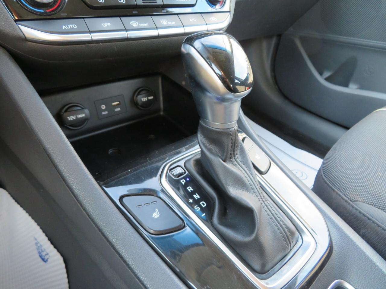 2019 Hyundai Ioniq Hybrid Essential Hatchback Photo