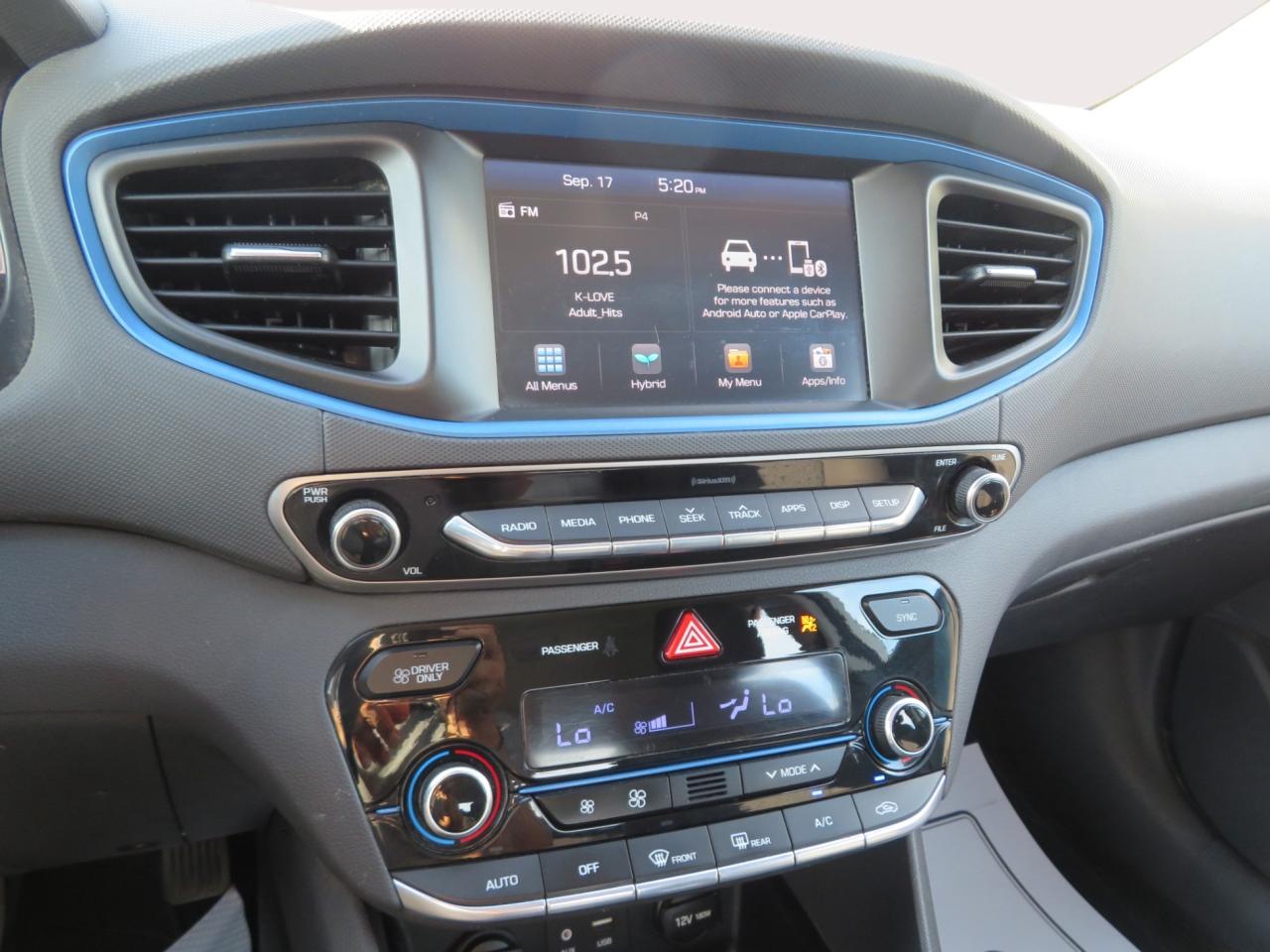 2019 Hyundai Ioniq Hybrid Essential Hatchback Photo