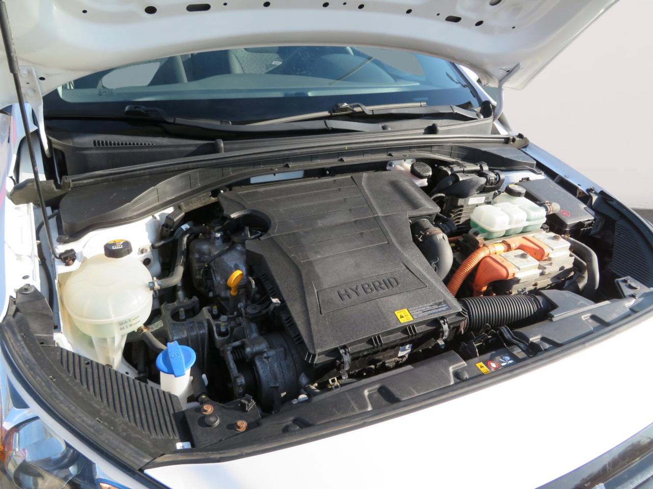 2019 Hyundai Ioniq Hybrid Essential Hatchback Photo