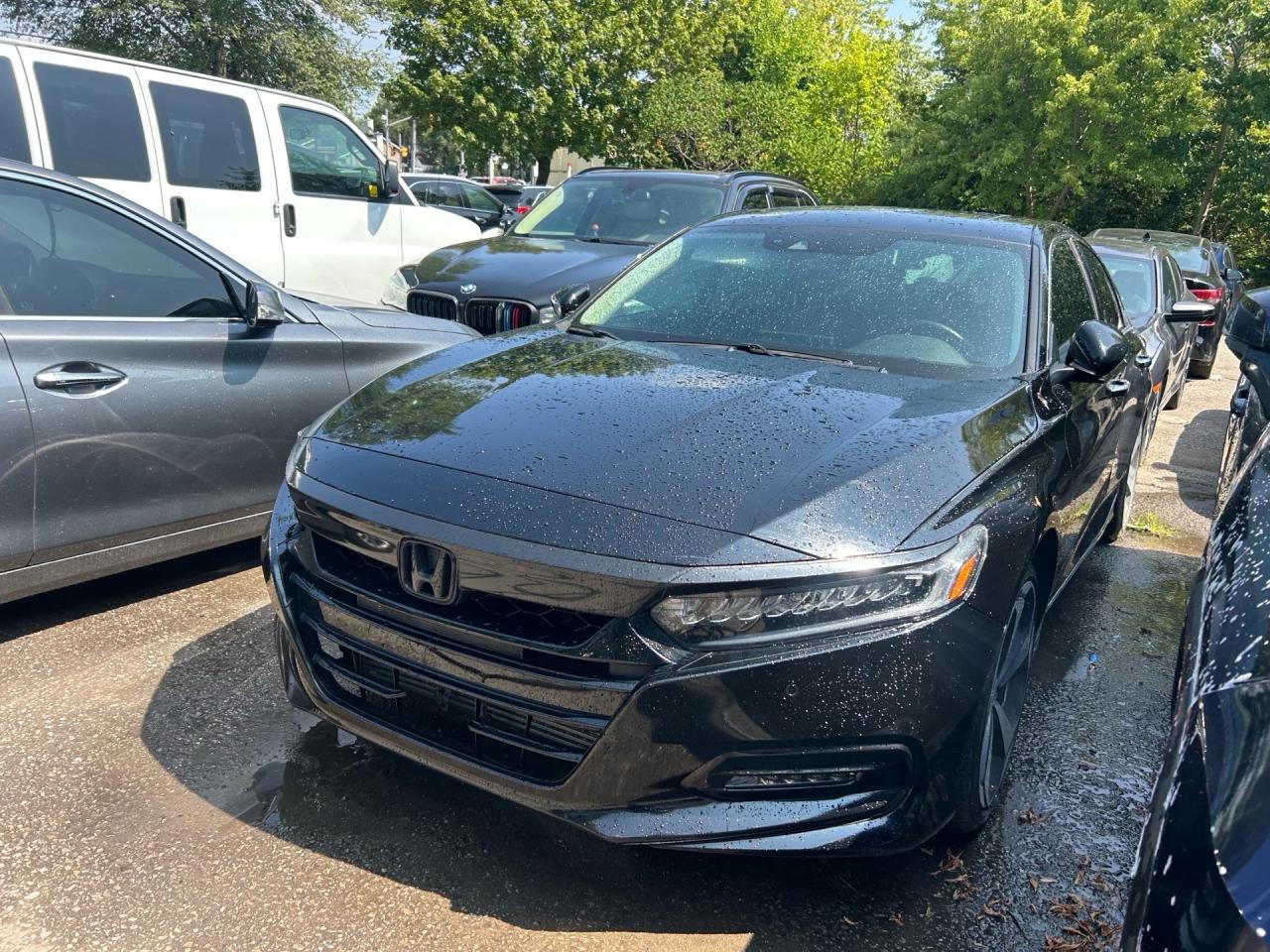 2019 Honda Accord Touring CVT Photo