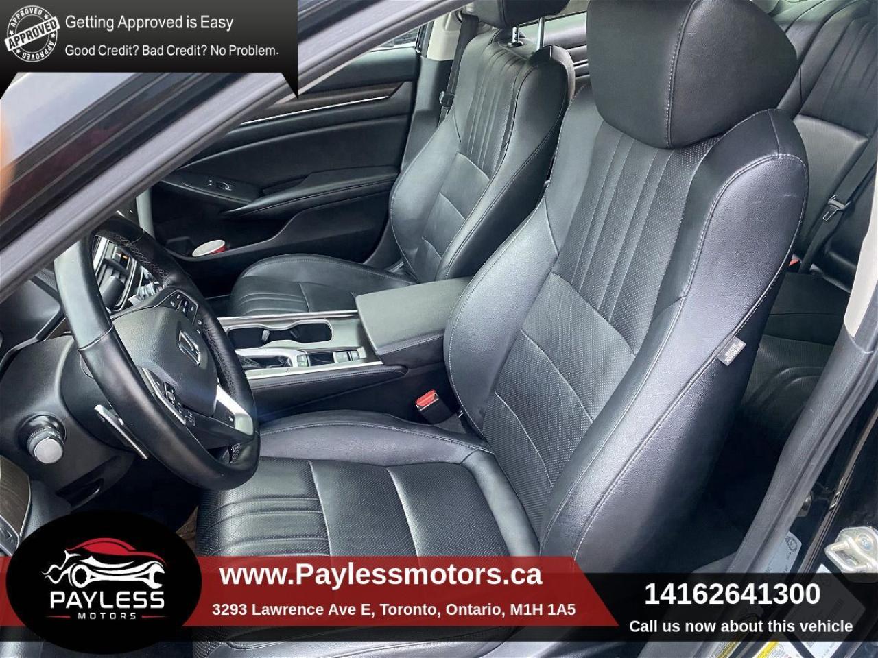 2019 Honda Accord Touring CVT Photo