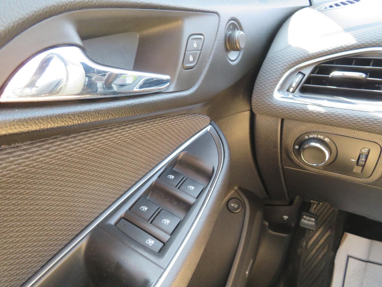 2017 Chevrolet Cruze 4dr Sdn 1.4L LT w/1SD Photo